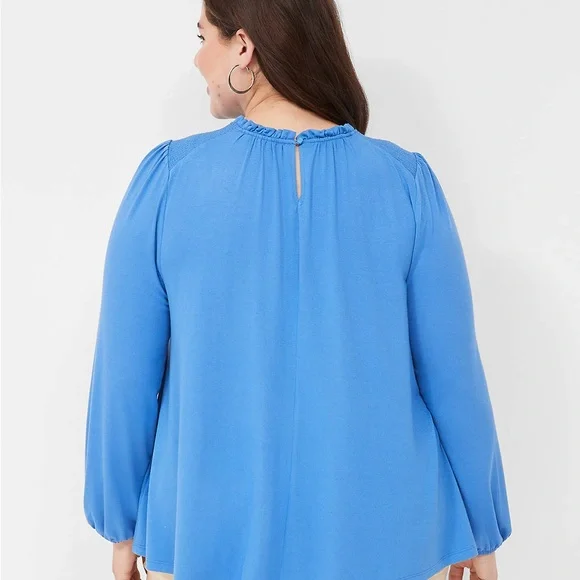 Women's Swing Crew-Neck Smocked-Shoulder Long Sleeve Top Lane Bryant - Picture 3 of 3